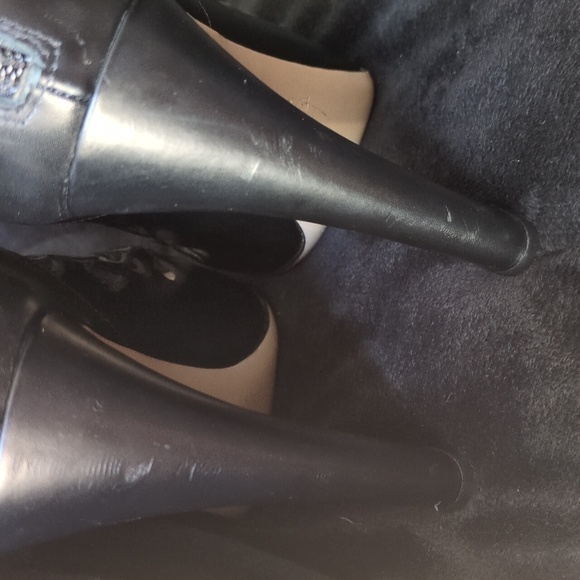 Valentino Garavani Leather Floral Laser Cut Block Heel Ankle Booties Sz 39 EU - Picture 7 of 8